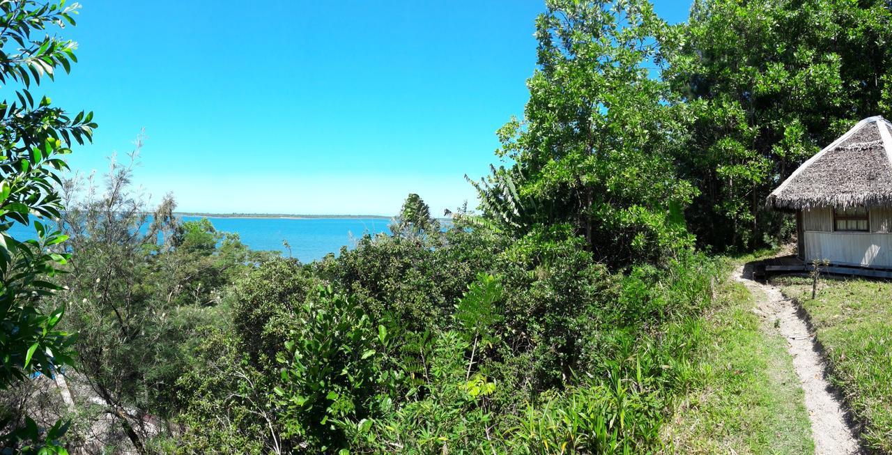 Les Acacias Bungalows Manambolo Exterior foto